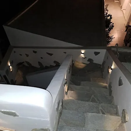 Διαμέρισμα οικογενειακόν σπίτι στην καρδιά της νάξου! Family Naxos City