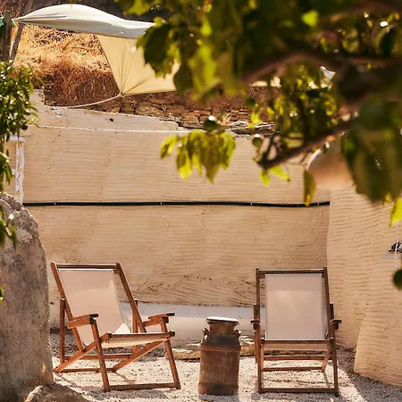 παραδοσιακός πέτρινος σε φάρμα